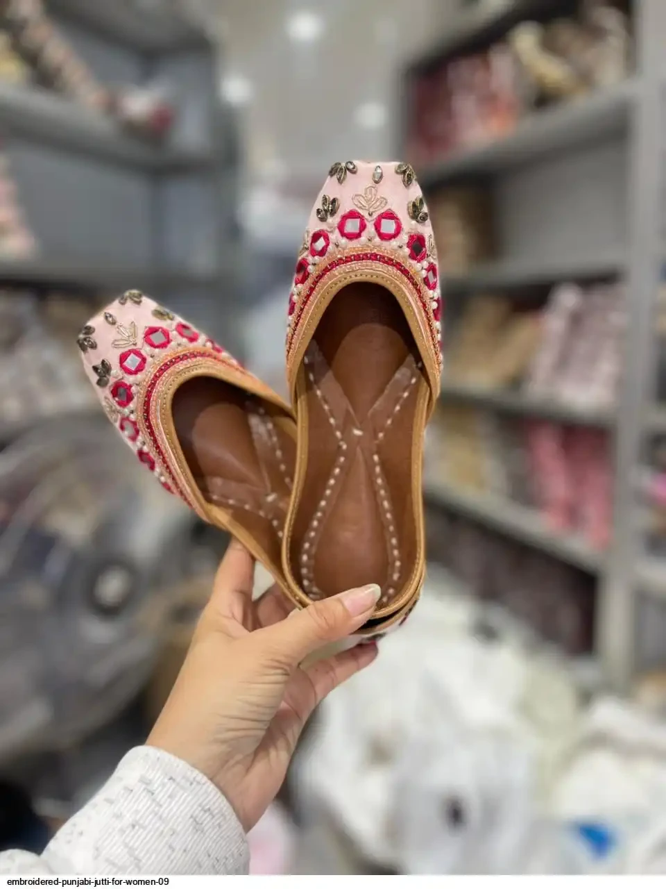 FOOTWEAR